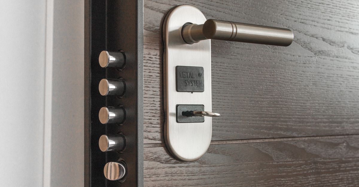 The Benefits of Having a Trusted Emergency Locksmith on Speed Dial